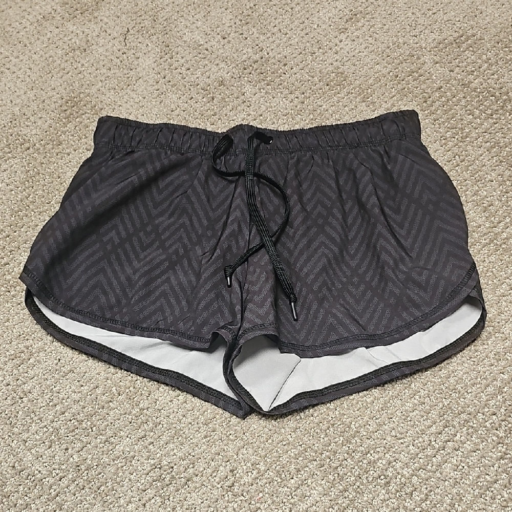 Women's Athletic Gray Patterned Shorts